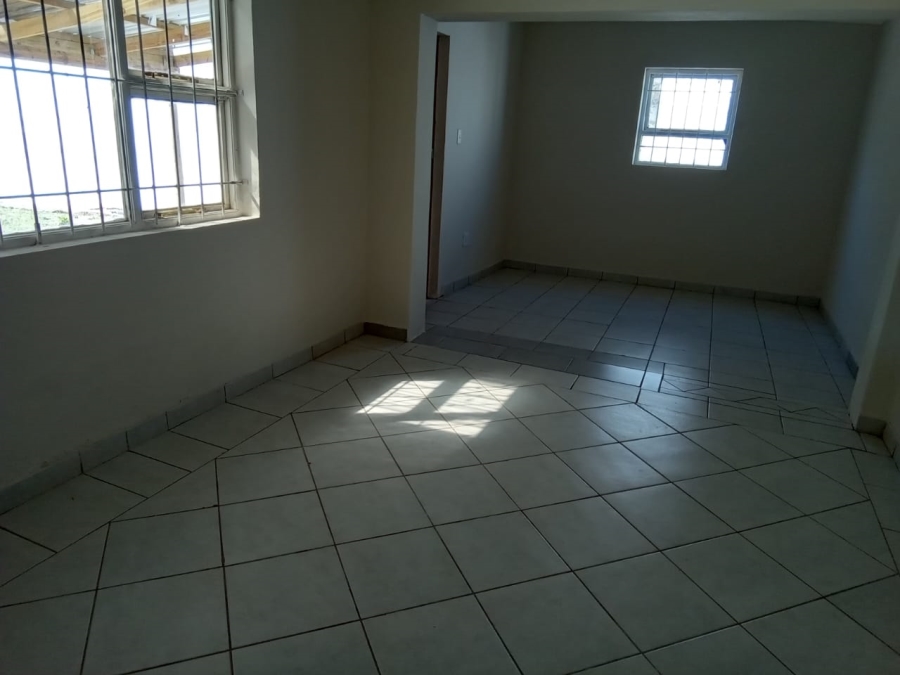 1 Bedroom Property for Sale in Uitenhage Central Eastern Cape